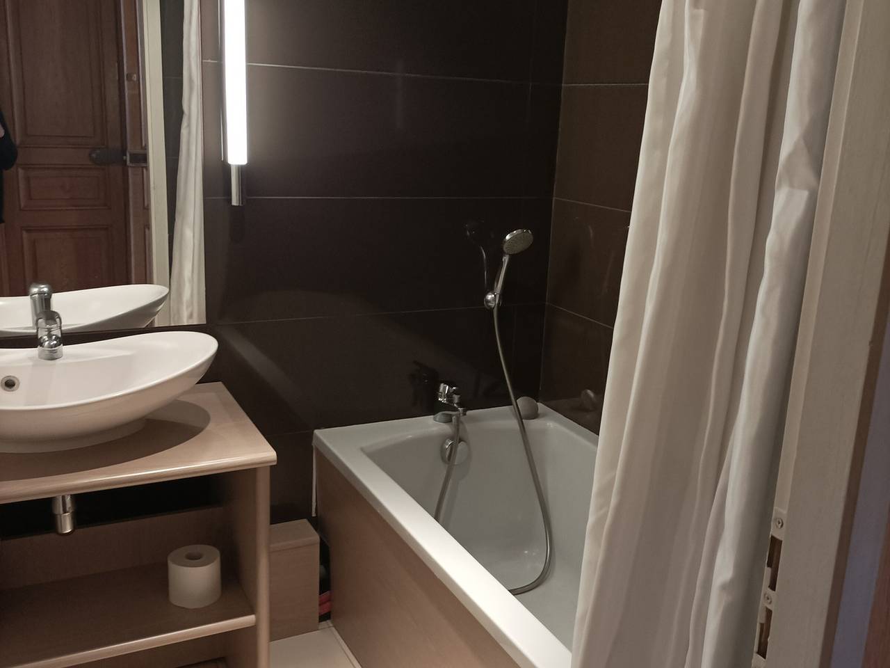 Apartamento entero, Apartamento T2 en Castillo, 4 pers, piscina, mascotas permitidas in Jausiers, Parque nacional de Mercantour