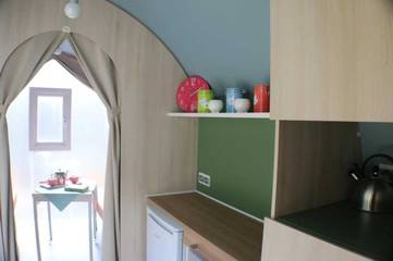 Camping für 4 Personen in Saint-Constant-Fournoulès, Zentralmassiv, Bild 3