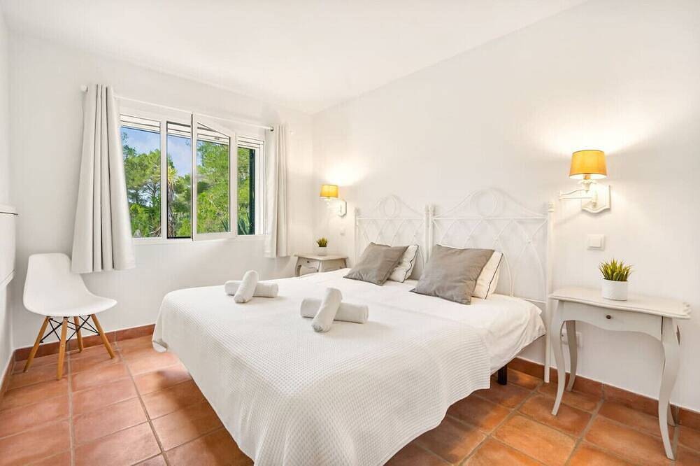 Villa Monte Peñedo, heated pool, large groups in Son Parc, Es Mercadal