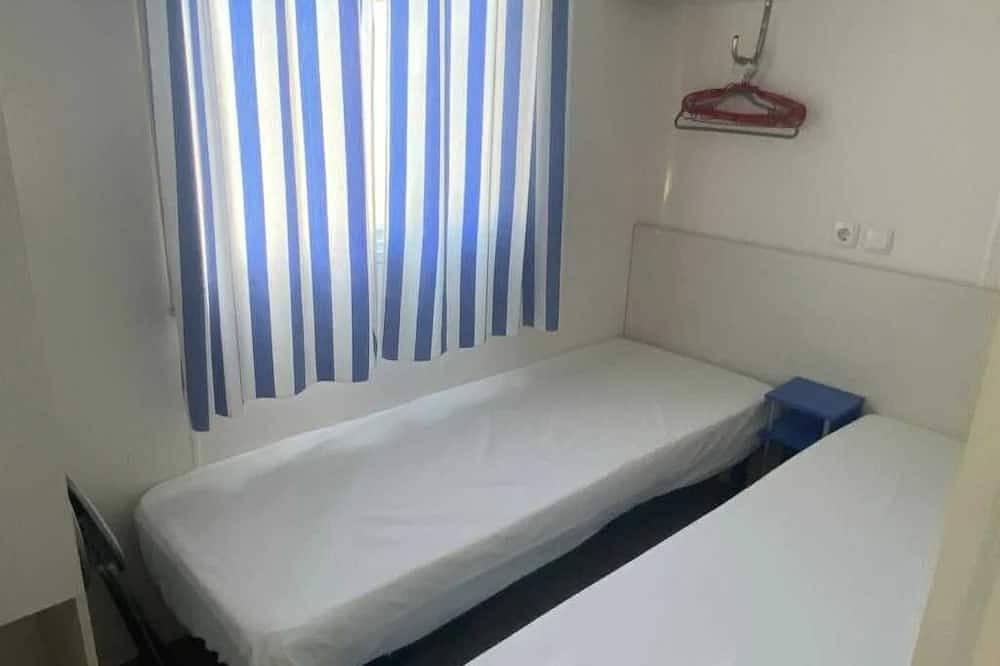 Camping 2 étoiles - Piscine  - ccb0feg in Villeneuve-lès-Maguelone, Côte d'Améthyste
