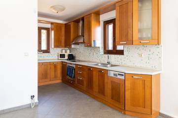 Villa for 6 Guests in Agios Prokopios, Cyclades, Picture 4
