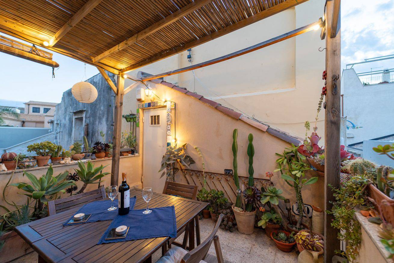 Appartamento intero, Casa Sophia in Spiaggetta di Cala Rossa, Siracusa