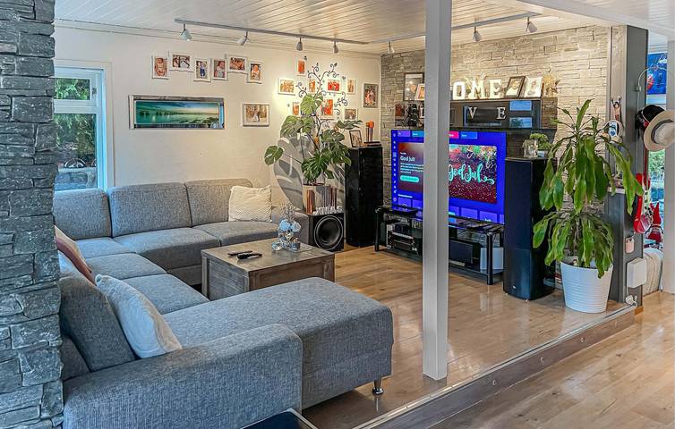 Ferienhaus für 6 Personen, mit Whirlpool und Terrasse sowie Garten in Kristiansand - 3