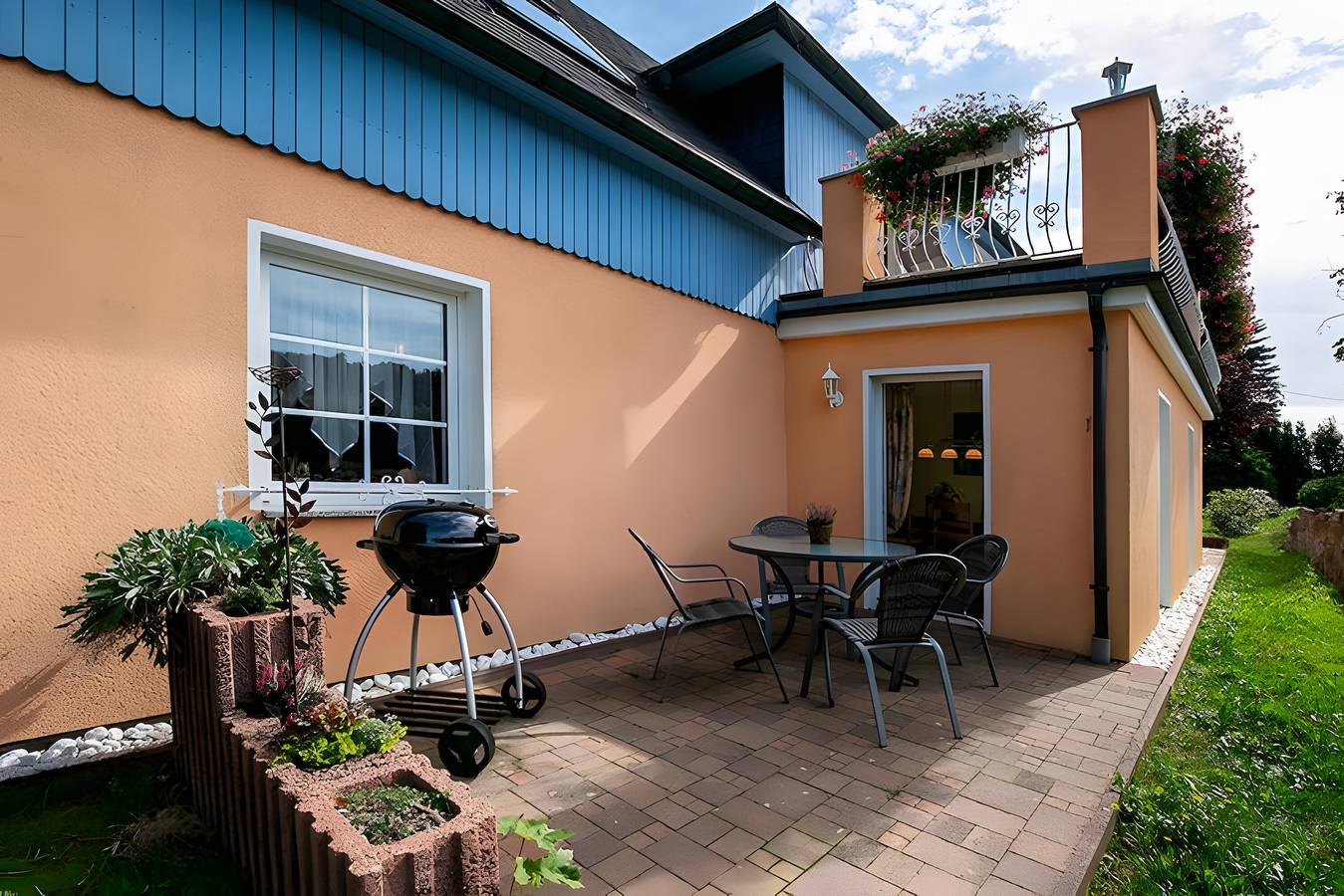 Ganze Wohnung, Pension 'Schmidt' mit Seeblick, privater Terrasse und Wlan in Bad Brambach, Chemnitz und Umgebung