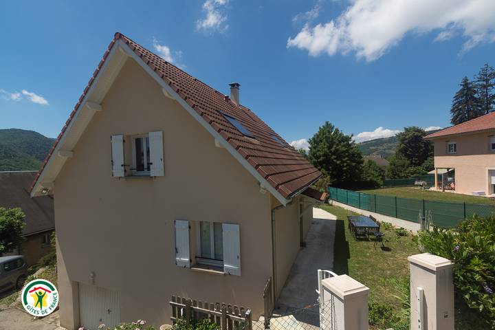 Gîte pour 3 personnes, avec jardin