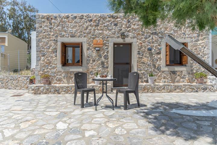 Location de vacances pour 4 personnes, avec jardin, adapté aux familles dans Kalymnos - 2