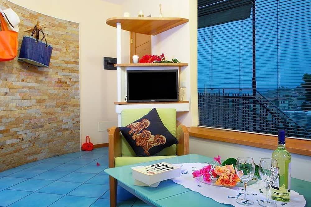 Ganze Wohnung, Luna rossa charmantes Haus in Castel di Tusa, Tusa