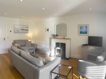 Log Cabin for 4 People in Northumberland Coast, North East England, Photo 1