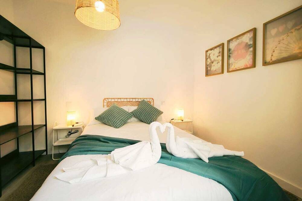 Entire apartment, Puerta De Madrid Apartment. 2 in Alcalá de Henares, Madrid Province