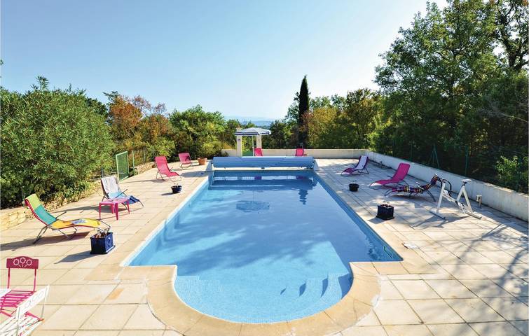 Maison de vacances pour 12 personnes, avec sauna ainsi que terrasse et piscine, adapté aux familles