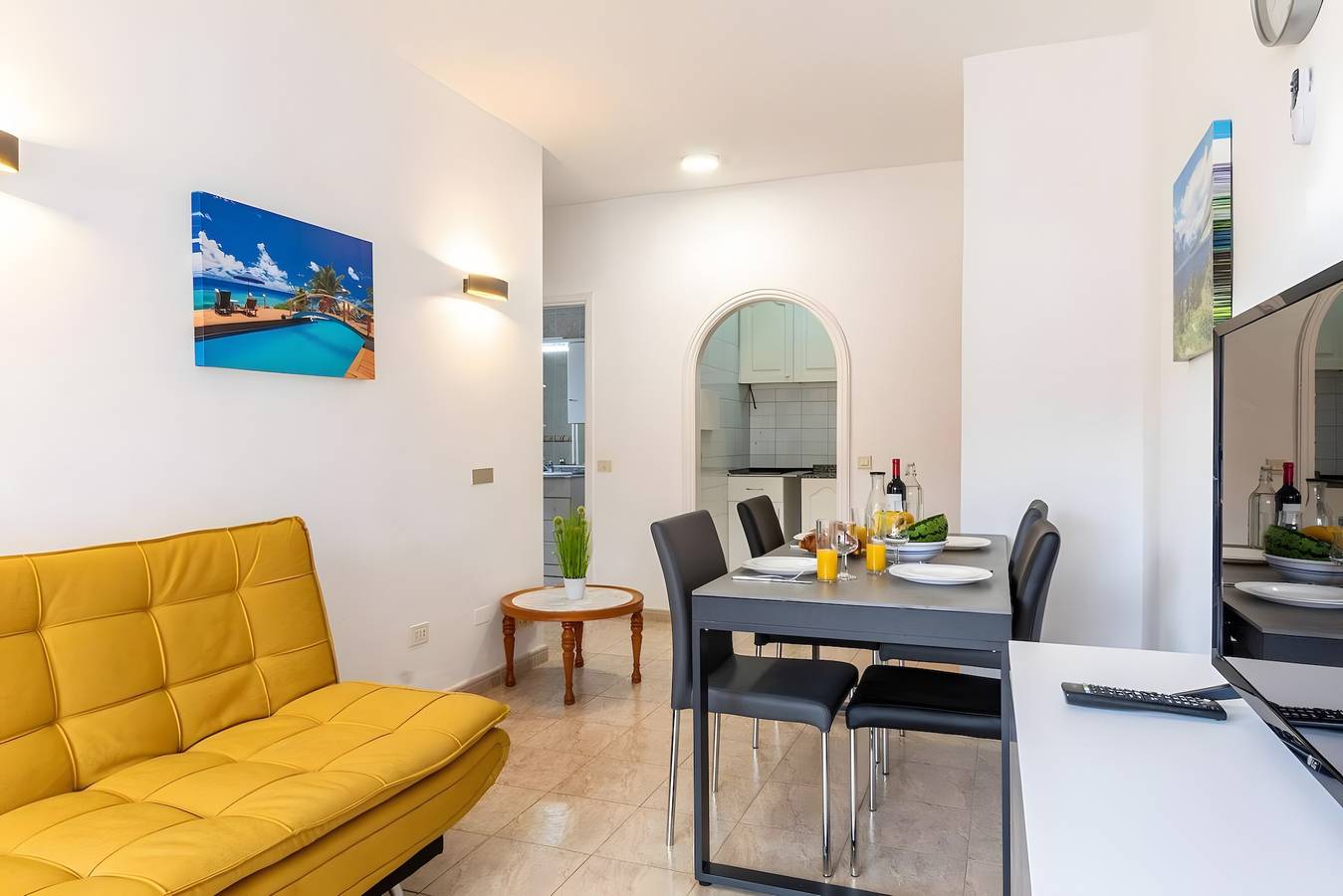 Ganze Wohnung, Ferienwohnung 'Costamar Oceanview 1 Bed' mit Meerblick, Gemeinschaftspool und Wlan in Los Cristianos, Arona