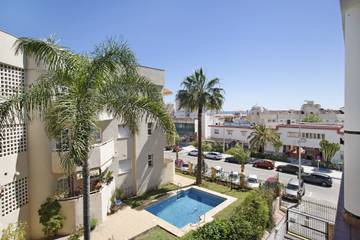 Apartment for 2 People in La Carihuela, Torremolinos, Photo 3