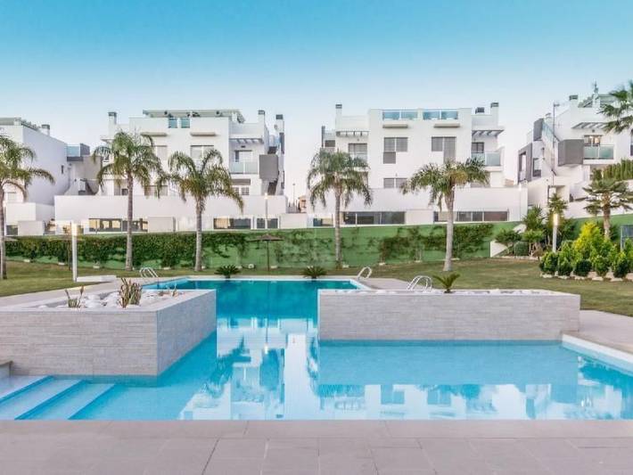 Ferienhaus für 6 Personen, mit Pool und Garten in Torrevieja - 4