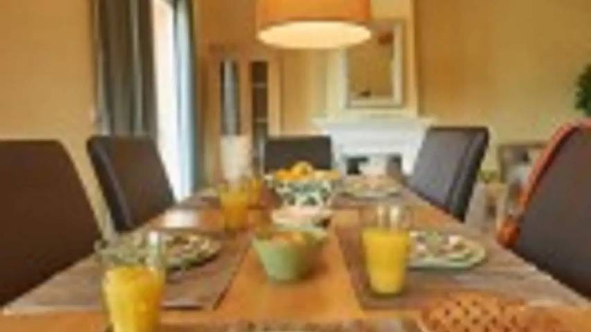 Location de vacances pour 6 personnes, avec Terrasse ainsi que Jardin et Piscine à Les Forges - 3