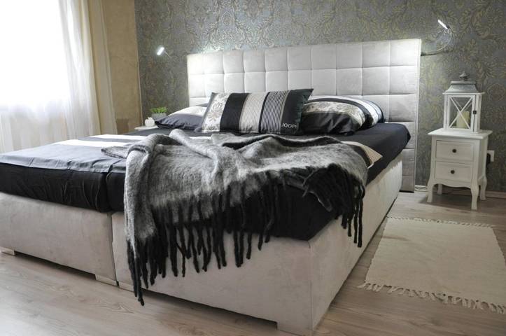 Vakantiewoning voor 3 personen, with Balkon and Terras as well as Uitzicht in Ratingen