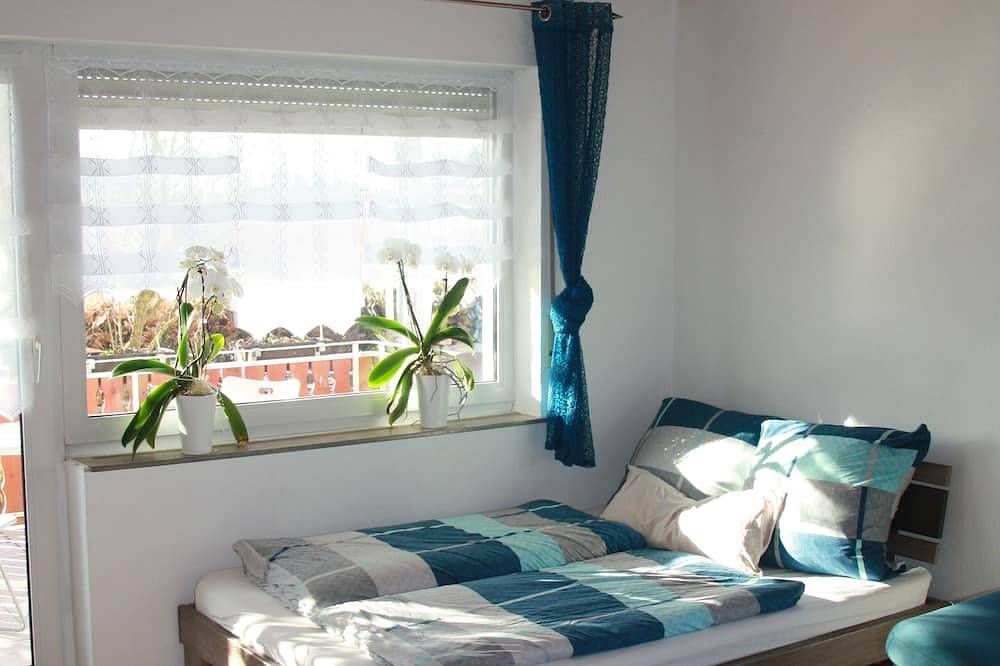 Apartamento entero, Amplio apartamento en la esquina de las tres ciudades. in Núremberg, Franconia