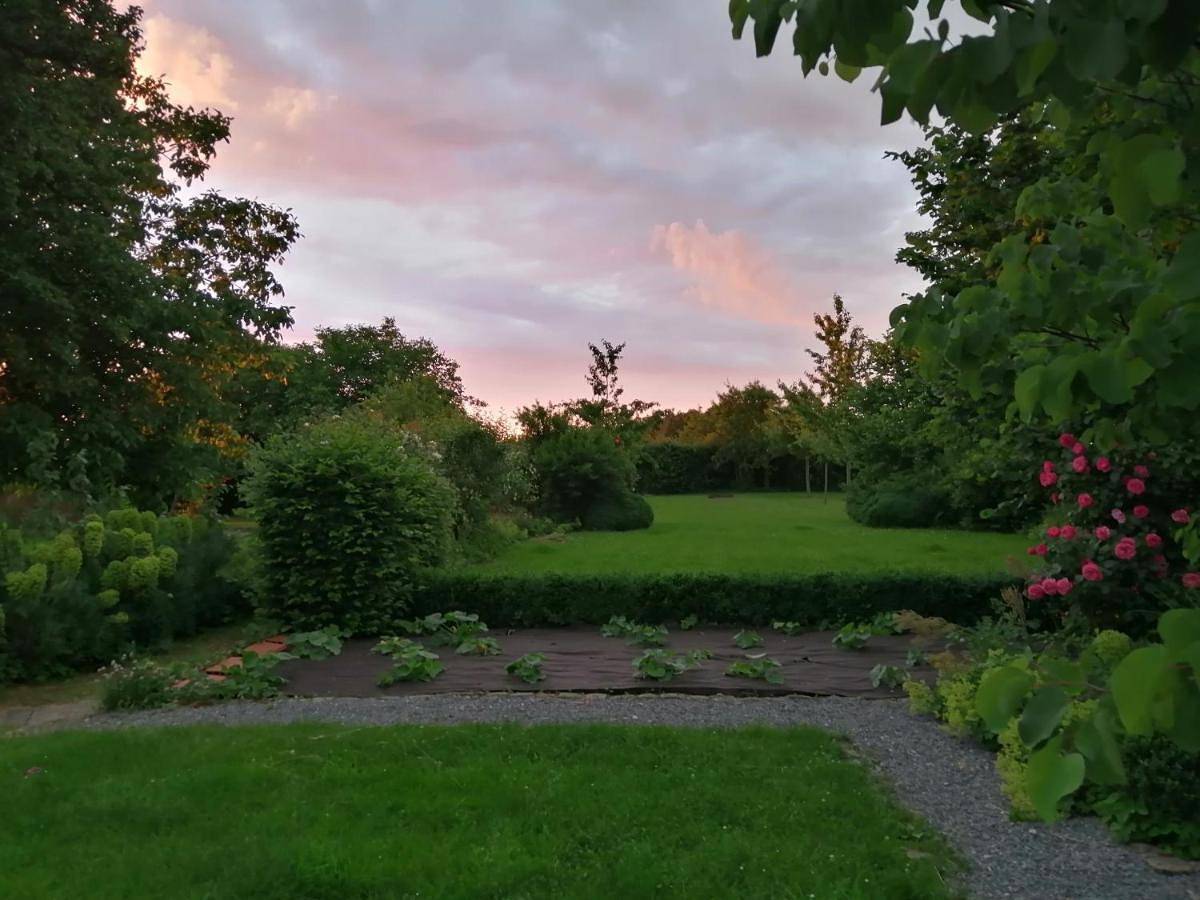 Double Room with Private External Bathroom in Solre-le-Château, Avesnes-sur-Helpe