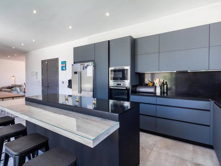 Chalet para 6 personas, con piscina además de terraza y jardín en Valle de Lecrín - 4