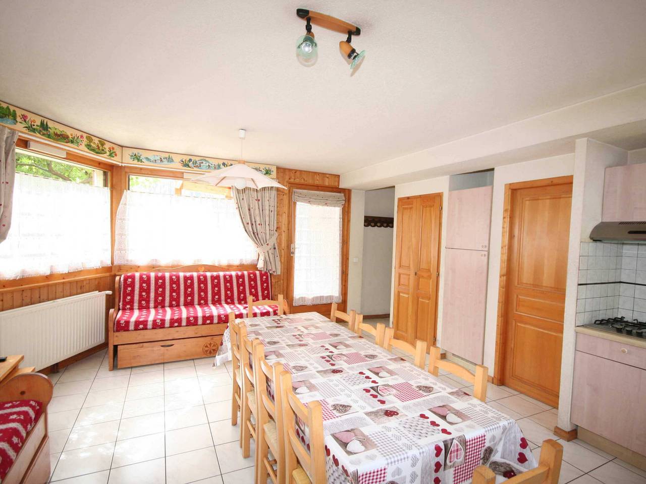 Ganze Wohnung, Wohnung in Châtel, 5 Zimmer, 10 Personen, nahe Zentrum, Parkplatz in Châtel, Les Portes du Soleil