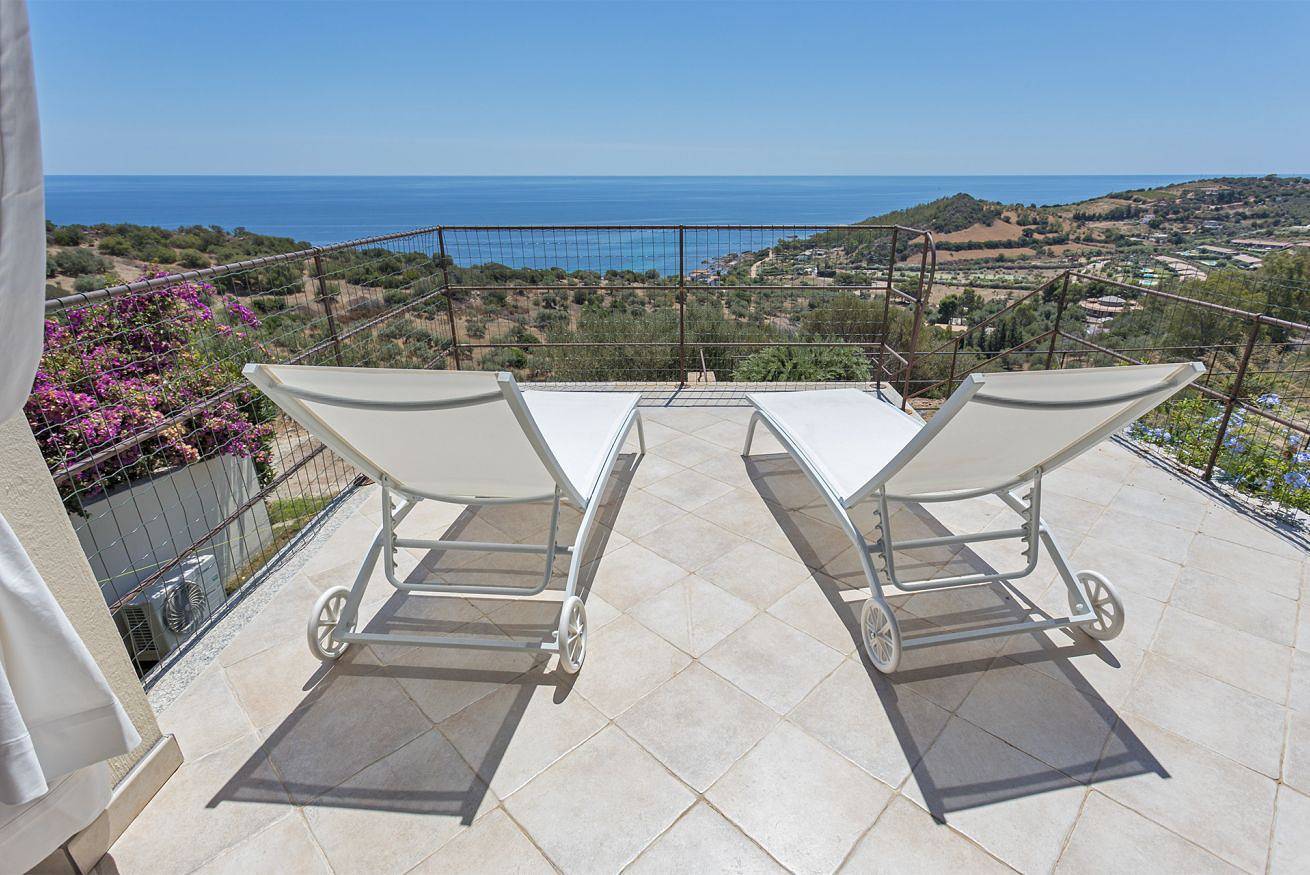 Casa Alba sea view and pool in Abba Urci, Tertenia