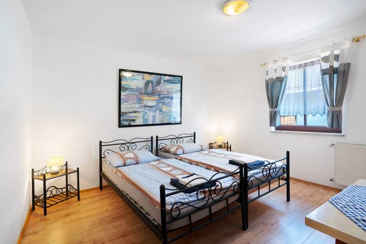 Ferienwohnung für 2 Personen, mit Haustier in Bayern