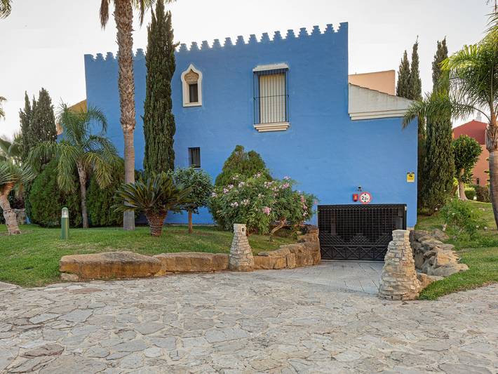 Chalet para 8 personas, con piscina y balcón, Familias con niños en Campo de Gibraltar - 4