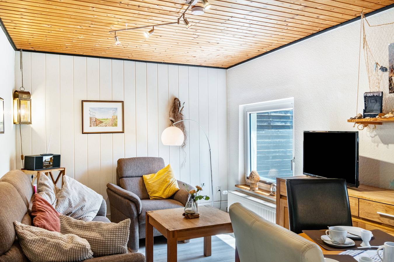 Ganze Wohnung, Ferienwohnung 'Ferienhaus Strandfloh' mit privater Terrasse, privatem Garten und Wlan in Wangerooge
