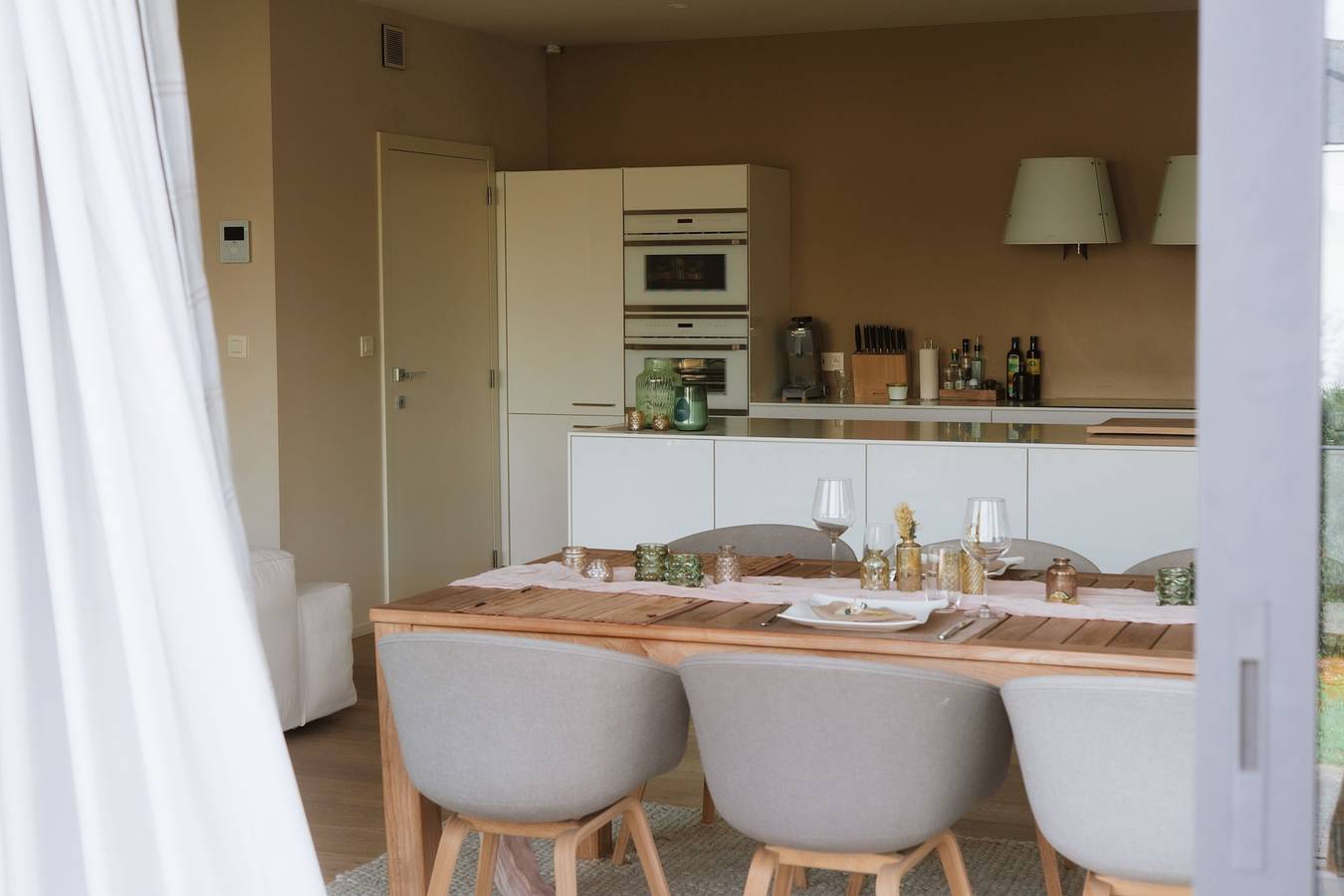 Geheel appartement, Vakantieappartement voor 6 personen met balkon in Halle, Vlaams-Brabant