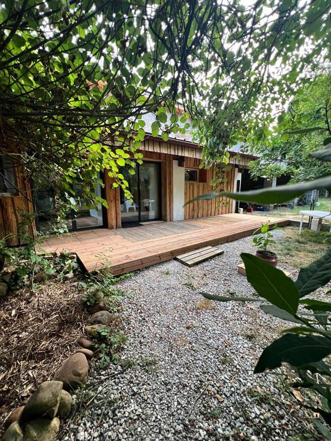 Gîte pour 3 personnes, avec Terrasse ainsi que Jardin et Vue à Saint-Laurent-de-Neste - 2