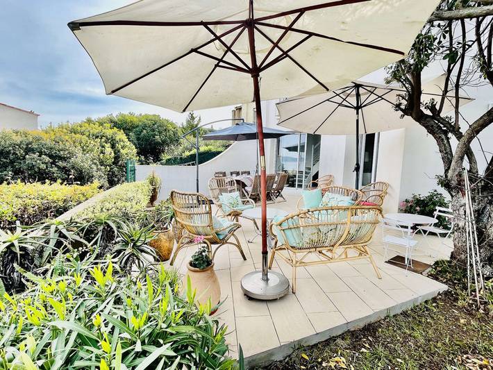 Location de vacances pour 7 personnes, avec jardin et terrasse à Pietrosella - 2