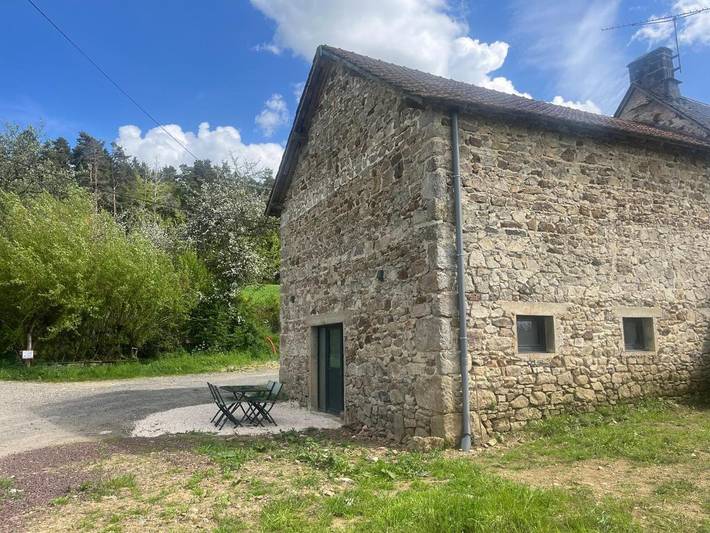 Maison de campagne pour 6 personnes, avec jardin, animaux acceptés dans Cisternes-la-Forêt