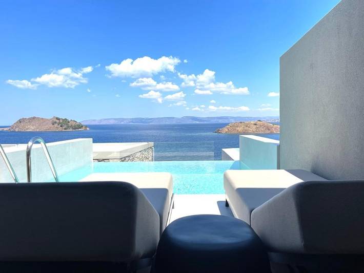 Ferienhaus für 2 Personen, mit Balkon und Terrasse sowie Garten und Pool in Petra (Griechenland) - 2