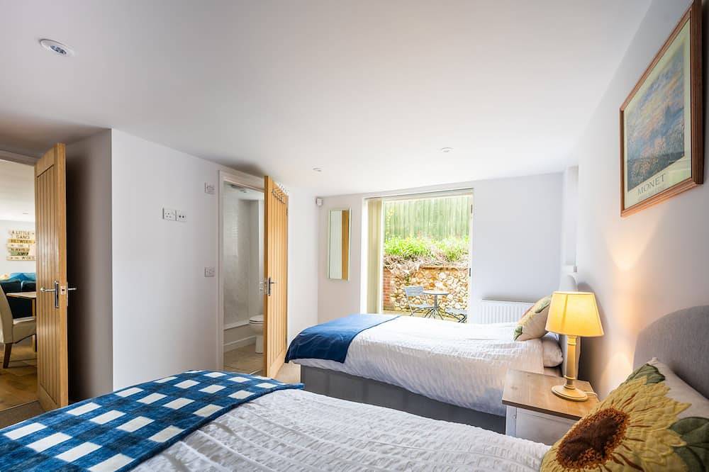 Stone Lodge, Old Hunstanton, Norfolk in Old Hunstanton, Norfolk Coast
