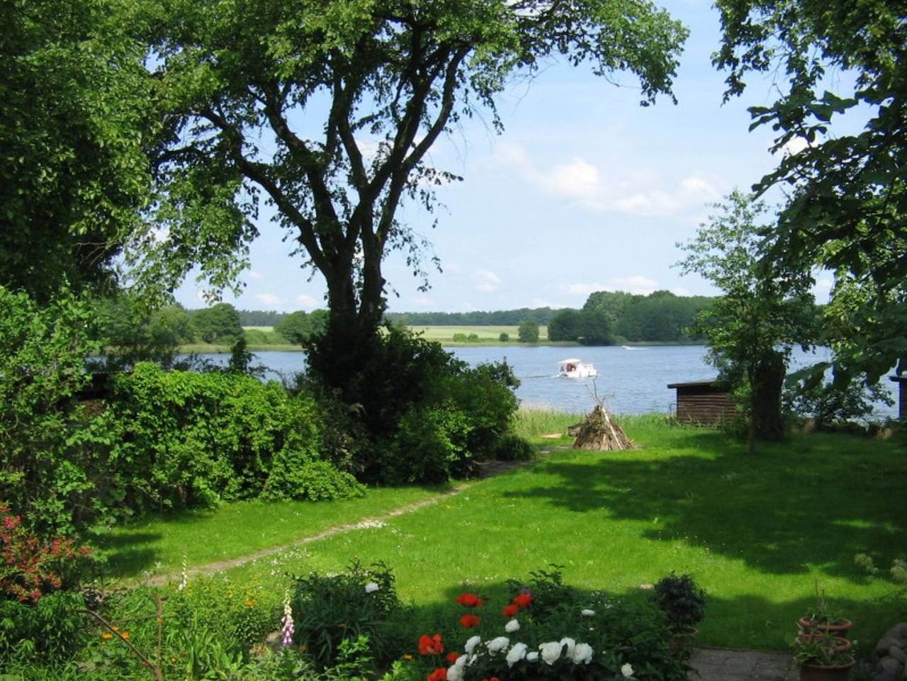 Ganze Ferienwohnung, All Inclusive Fewo Am See  (48012) in Priepert, Mecklenburg-Strelitz
