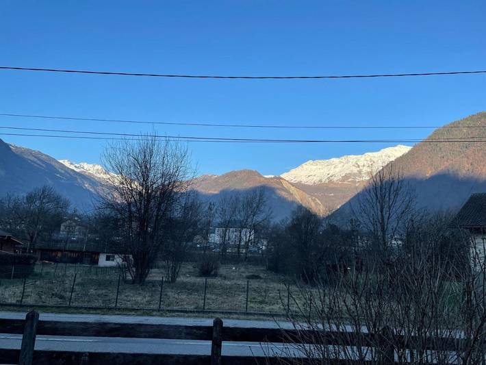 Gîte pour 4 personnes, avec vue et jardin, animaux acceptés à Saint-Étienne-de-Cuines