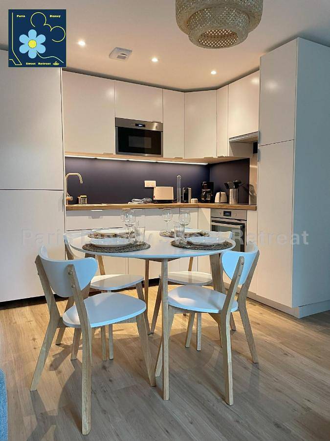 Location de vacances pour 4 personnes, avec piscine et terrasse à Esbly - 3