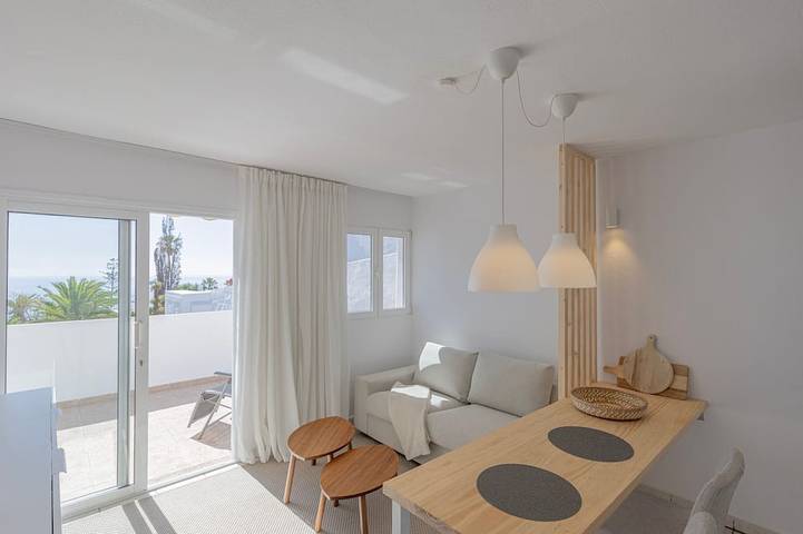 Appartement de vacances pour 2 personnes, avec jardin ainsi que balcon et piscine - 1