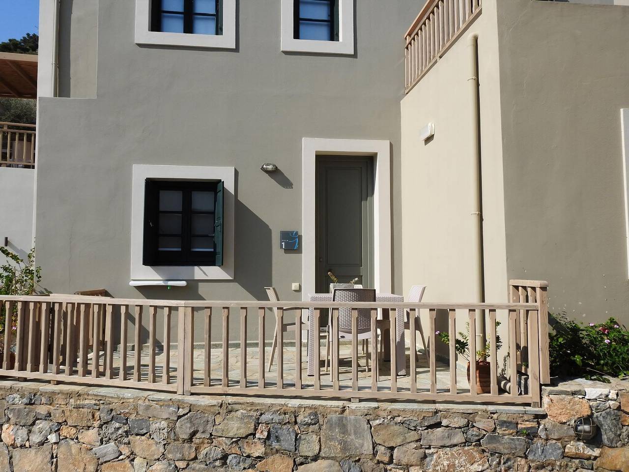 Lovely Crete Villa | Standard Villa with Side Sea View | 1 Bedroom | Beautiful Sera Views & Air Conditioning | Stalis in Stalida, Iraklio-Heraklio region