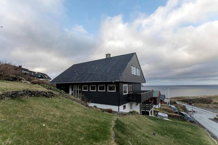 Chambre d’hôte pour 2 personnes, avec jacuzzi ainsi que sauna et jardin dans les Îles Féroé