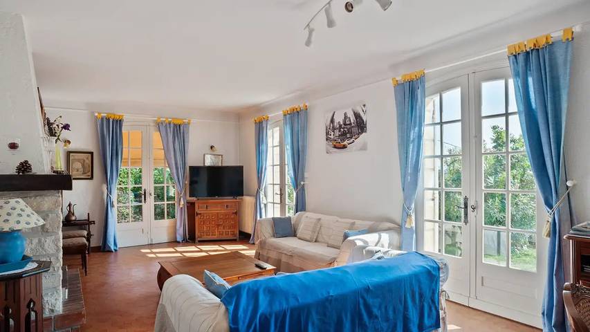 Villa pour 9 personnes, avec jardin et terrasse en Dordogne - 2
