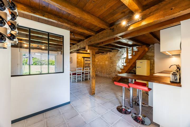 La Ferme – Château Le Noble: encanto, confort y naturaleza entre viñedos in Saint-Germain-du-Puch, Región de Libourne
