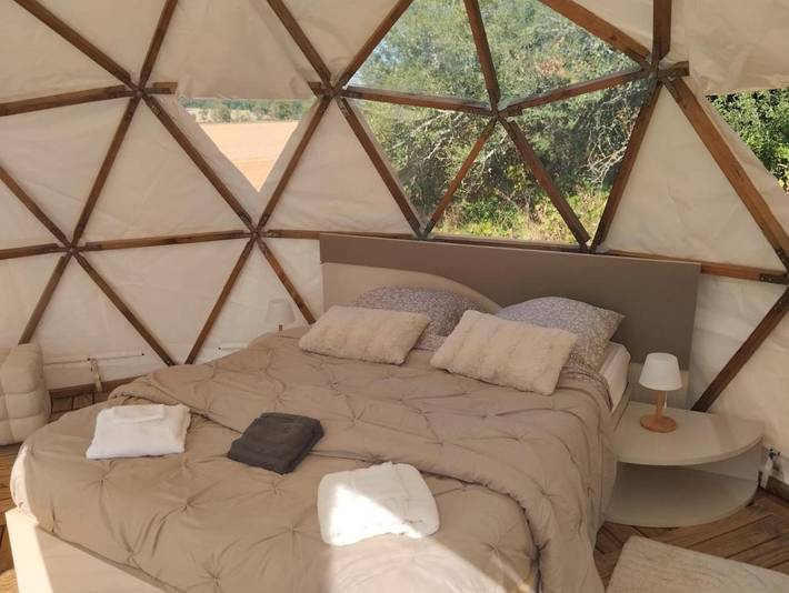 Location de vacances pour 3 personnes, avec Jardin à Saint-Martin-des-Champs (Yonne)