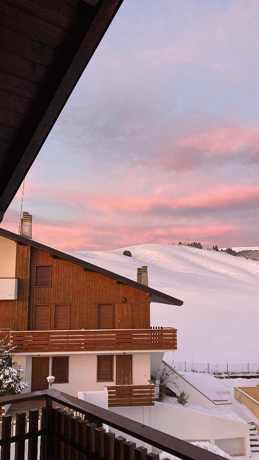 Appartamento per 5 persone, con Balcone e Terrazza nonché Panorama a Gallio
