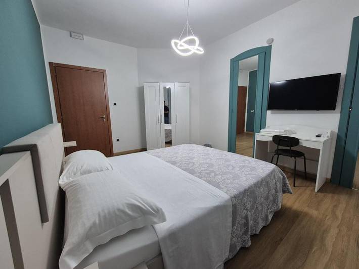 Chambre d’hôte pour 2 personnes, avec balcon et vue à Aversa - 2