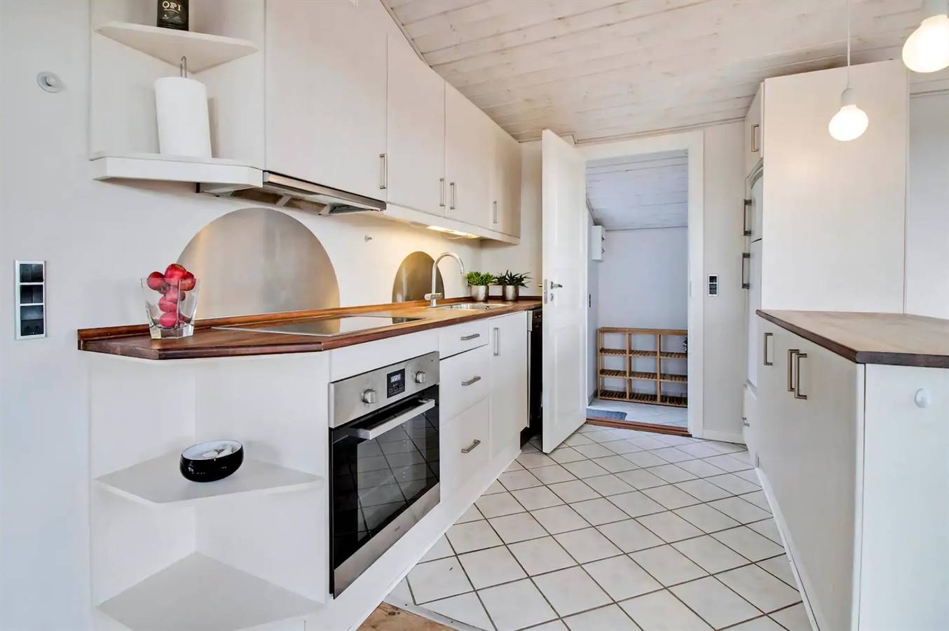 Pet friendly home in Grenaa with Wifi in Grenå Strand, Grenaa