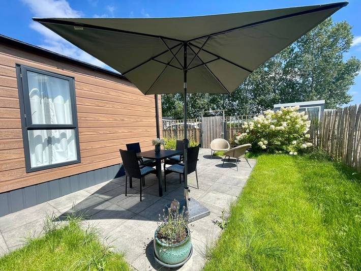 Casa rodante para 3 personas, con terraza y jardín - 1