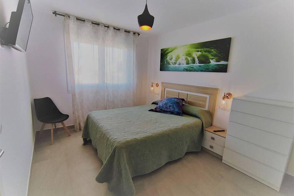 Entire apartment, Covachos Beach Apartment in Santa Cruz de Bezana, Cantabrian Coast