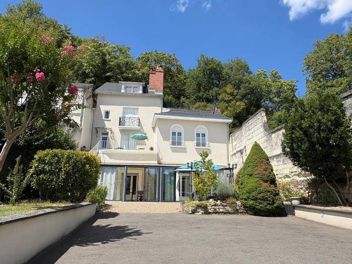 Chambre d’hôte pour 2 personnes, avec Terrasse et Vue à Thésée