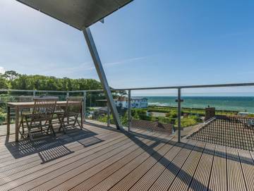 Ferienwohnung für 3 Personen, mit Balkon und Ausblick sowie Seeblick in Nienhagen