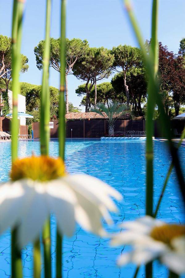 Camping für 5 Personen, mit Pool und Terrasse sowie Ausblick und Garten in Jesolo - 4